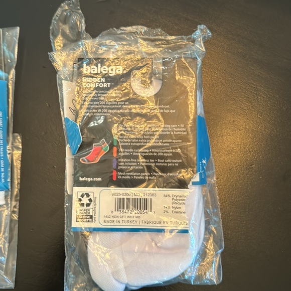 Balega athletic running socks for men or women - Picture 3 of 4